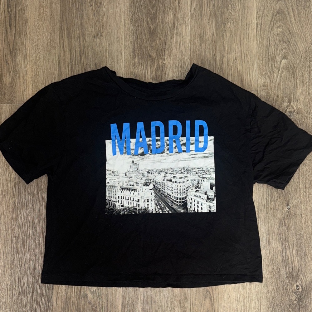 Organic Collective Madrid Graphic T-Shirt – Organic Cotton (Size Large)